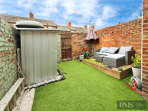 Photo 11- click for photo gallery